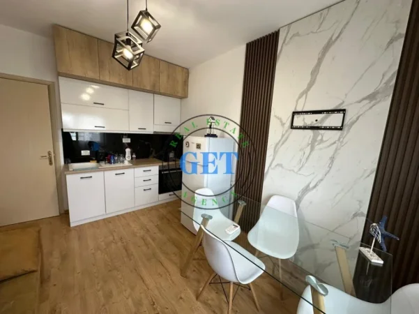 Durres, shitet apartament 1+1 Kati 9, 42 m² 78.000 € (Plazh)