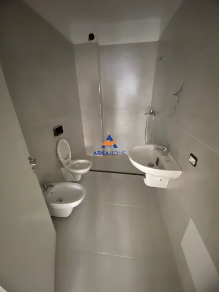 Shengjin, shitet apartament 2+1+Ballkon Kati 4, 115 m² 132.250 € 