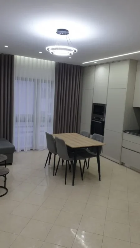 Tirane, jepet me qera apartament 2+1 Kati 2, 60 m² 600 € (Astir)