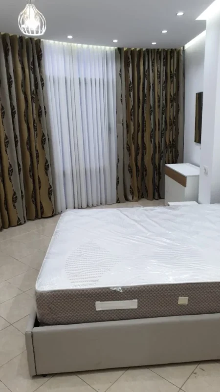 Tirane, jepet me qera apartament 2+1 Kati 2, 60 m² 600 € (Astir)