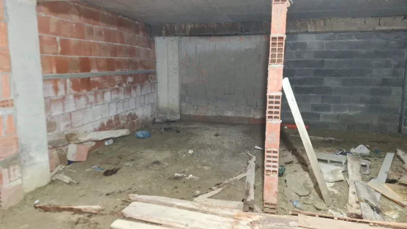 Vlore - Lungomare, shitet garazh | post parkimi Kati -1, 16 m² (Rruga Murat Terbaci, Vlore)