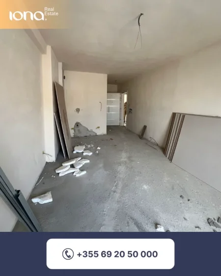 Golem, shitet garsonier 1+1 Kati 6, 47 m² 60.000 € (Golem)
