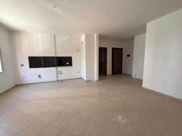 Tirane, shitet apartament Kati 1, 113 m² 238.000 € 