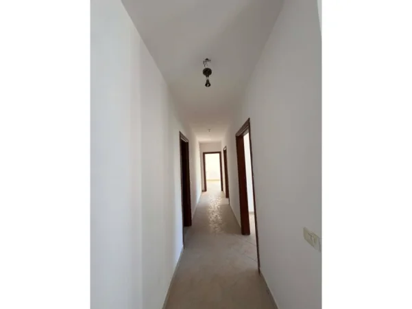 Tirane, shitet apartament Kati 1, 113 m² 238.000 € 