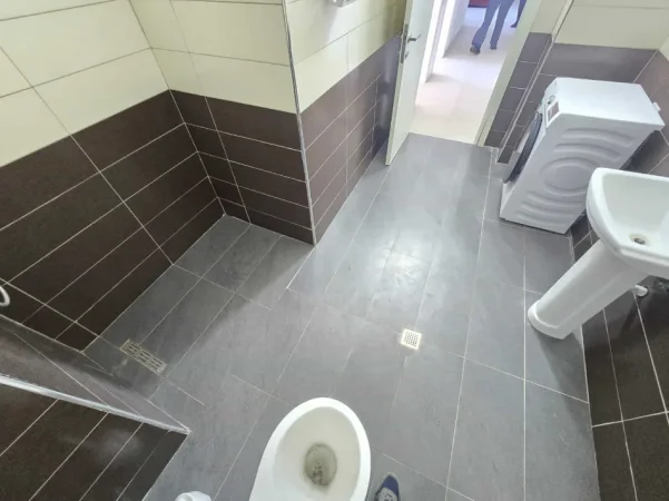 Tirane, shes apartament 2+1 Kati 6, 110 m² (Bulevardi Blu)