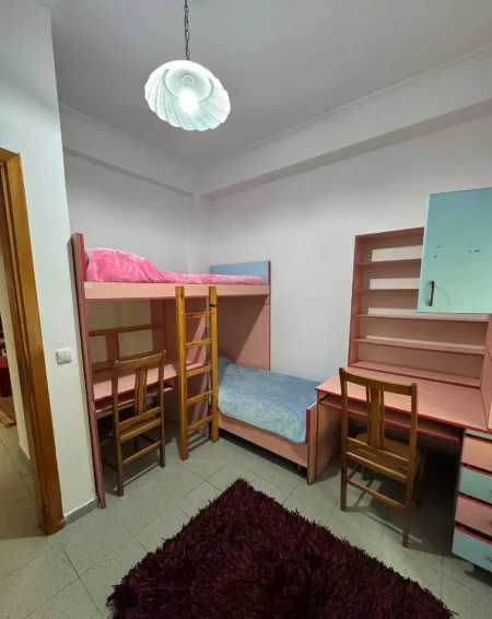 Tirane, shitet apartament 3+1 Kati 2, 138 m² 169.000 € (SELITE)