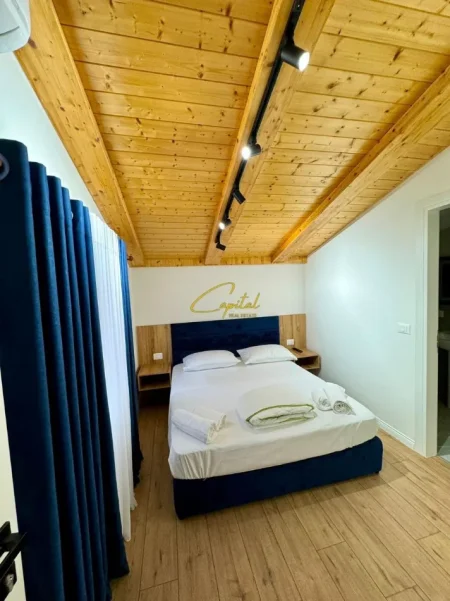 Tirane, jepet me qera hotel Kati 0, 300 m² 7.500 € (QENDER)