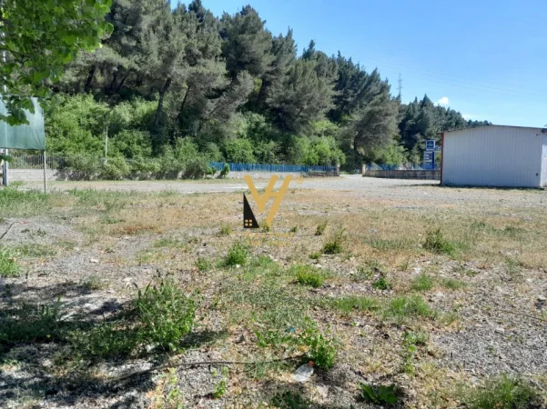 Kurbin, shitet toke , 2.430 m² 160.000 € (MILOT)