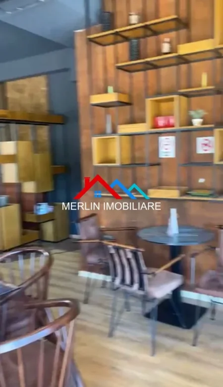 Tirane, jepet me qera bar-kafe , 269 m² 2.200 € (RRUGA HAMDI SINA,LIQENI I THATE)