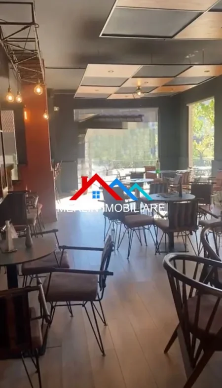 Tirane, jepet me qera bar-kafe , 269 m² 2.200 € (RRUGA HAMDI SINA,LIQENI I THATE)