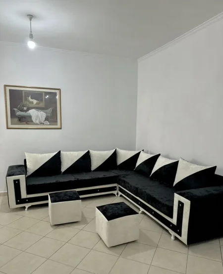 Tirane, jepet me qera apartament 2+1 Kati 2, 90 m² 600 € (Astir)
