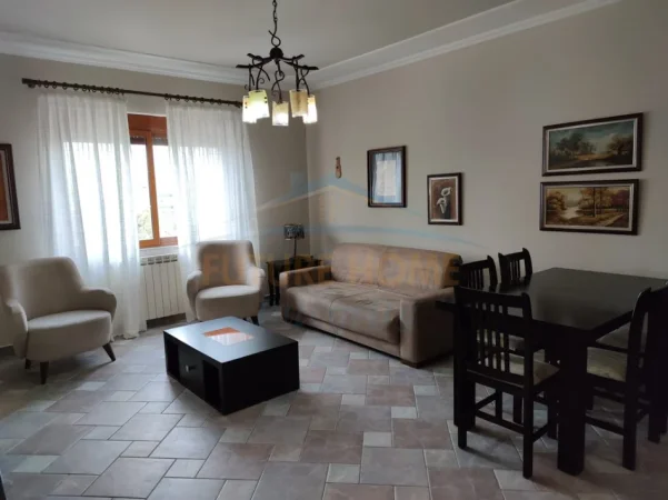 Tirane, jepet me qera apartament 1+1+Ballkon Kati 10, 70 m² 630 € (Shkolla e Baletit)