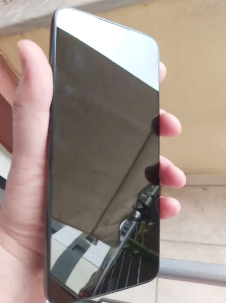 Tirane, shes Celular-Smartphone Smartphone