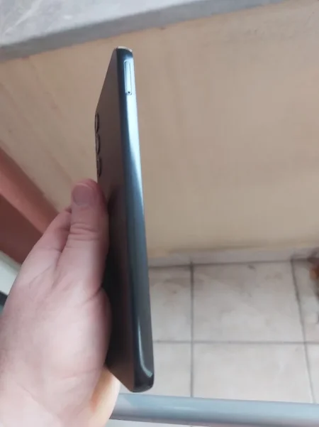 Tirane, shes Celular-Smartphone Smartphone