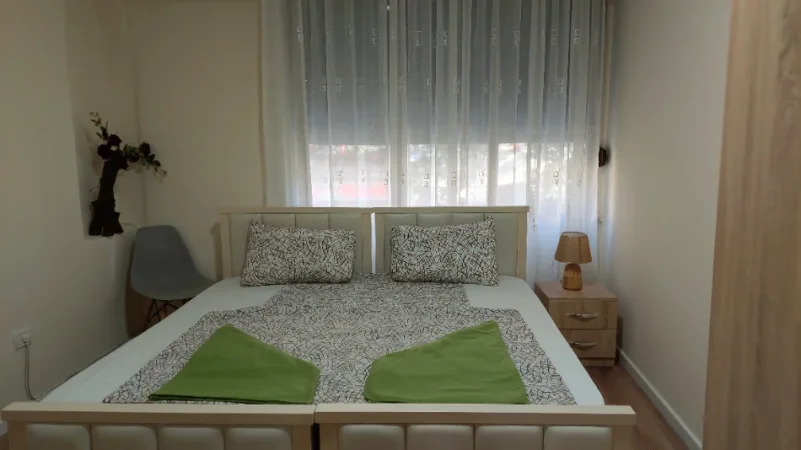 Tirane, jepet me qera shtepi 1+1 Kati 1, 55 m² 600 € (Myslym Shyri)