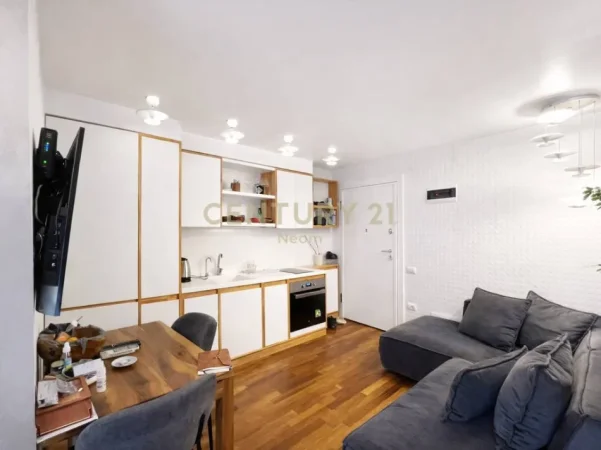 Tirane, shitet apartament 1+1+Ballkon Kati 4, 50 m² 150.000 € 