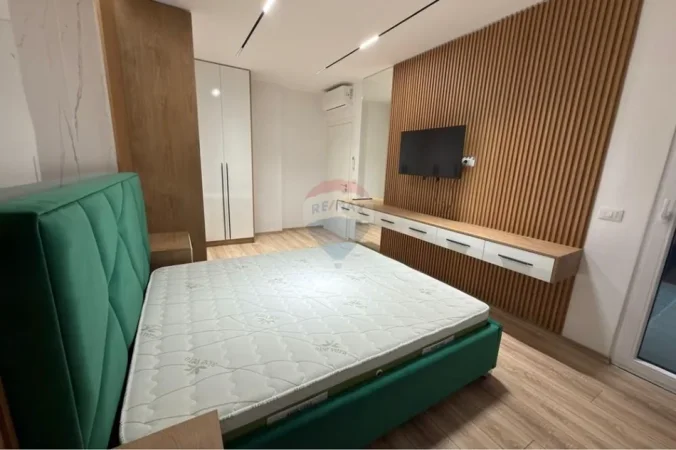 Tirane, jap me qera apartament , 110 m² 1.000 € 