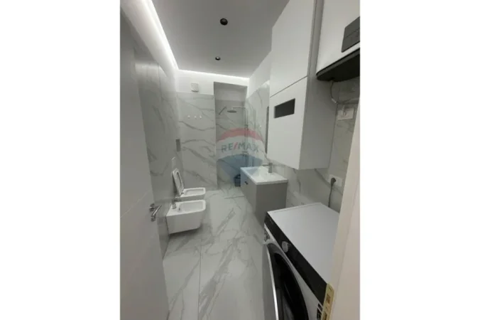 Tirane, jap me qera apartament , 110 m² 1.000 € 