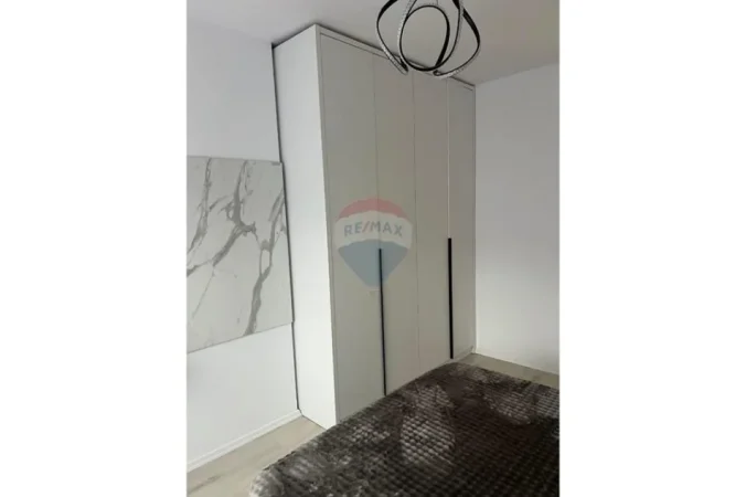 Tirane, jepet me qera apartament , 58 m² 620 € (Univers City)