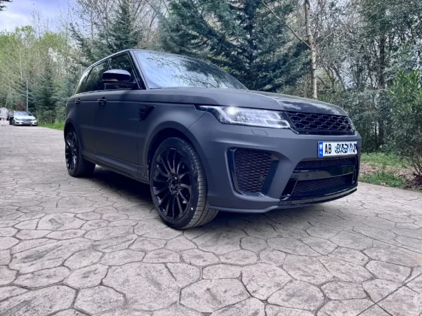 Tirane, shitet SUV Range Rover Sport Benzin, blu e errët automatik Klima 205.000 km 1 €