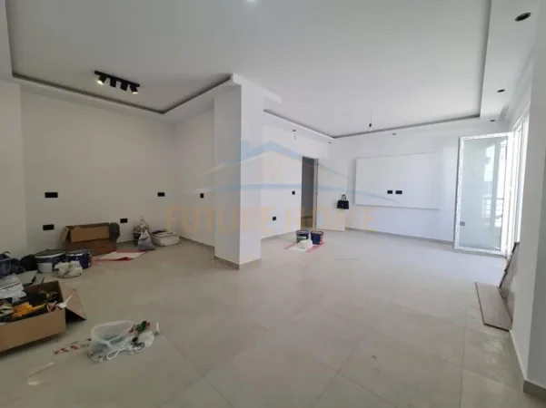 Tirane, shitet apartament 2+1 Kati 11, 110 m² 130.000 € (Fresk)