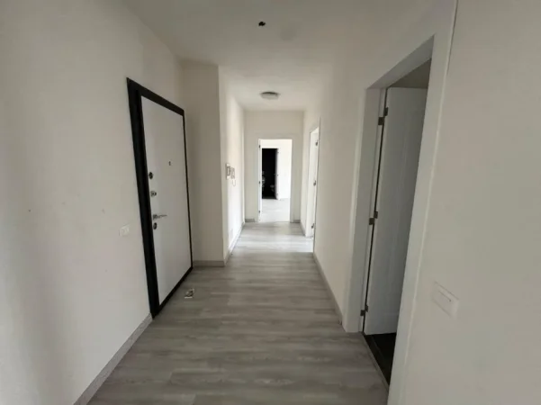Tirane, jepet me qera apartament 2+1 Kati 3, 550 € (jordan misja)