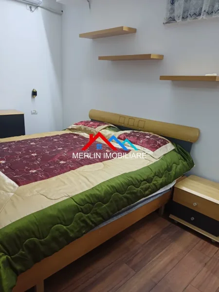 Tirane, jepet me qera apartament 2+1+Ballkon Kati 9, 89 m² 630 € (RRUGA E KAVAJES)