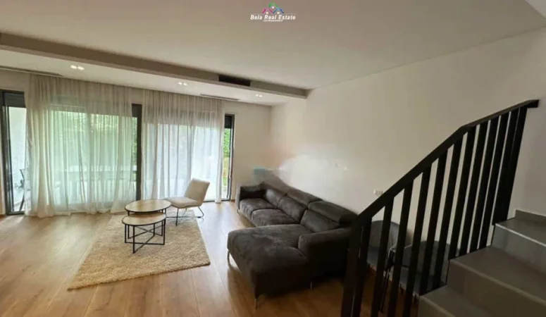 Tirane, jepet me qera apartament 2 Katshe Kati 0, 250 m² 1.600 € (Olive Grove)