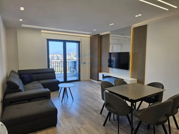 Tirane, shitet apartament 2+1+Ballkon Kati 6, 93 m² 249.780 € (Jordan Misja)