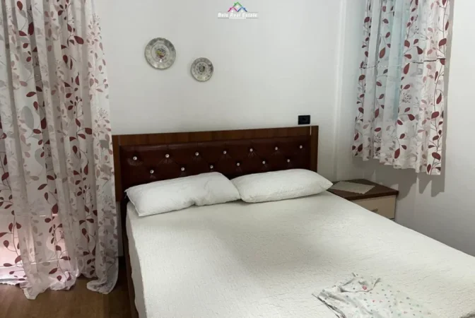 Tirane, jepet me qera apartament 2+1 Kati 4, 80 m² 630 € (prane Cok Market)