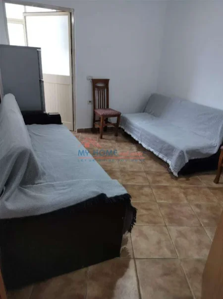 Tirane, shitet apartament 1+1+Ballkon Kati 3, 53 m² 75.000 € (Rruga Muhamed Deliu)
