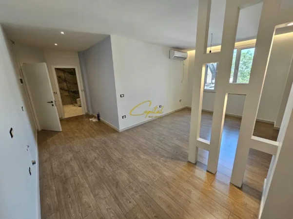 Tirane, shitet apartament 1+1 Kati 1, 36 m² 94.500 € (ZOGU I ZI)