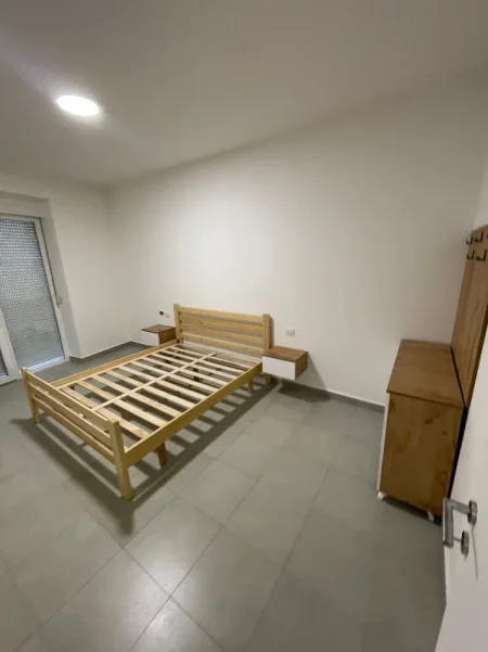 Lezhe, shitet apartament 1+1 Kati 4, 57 m² 100.000 € 