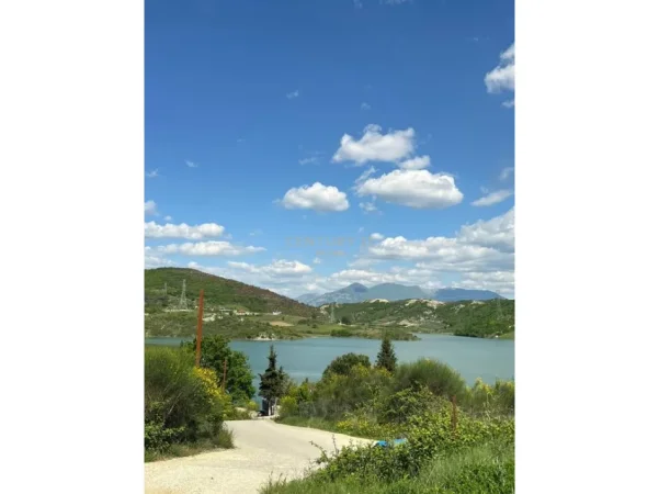Tirane, shes shtepi 1 Katshe Kati 1, 117 m² 550.000 € 
