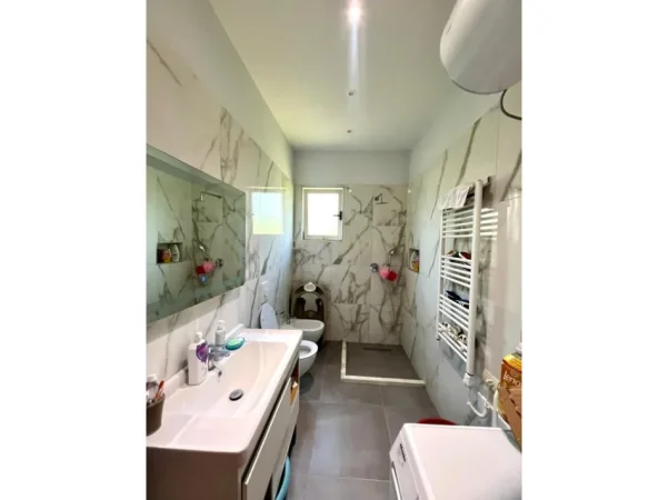 Tirane, shes shtepi 1 Katshe Kati 1, 117 m² 550.000 € 
