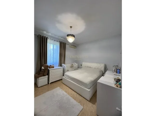 Tirane, shes shtepi 1 Katshe Kati 1, 117 m² 550.000 € 
