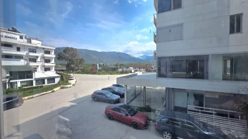 Radhime - Orikum, shitet ambjent biznesi Kati 2, 165 m² 189.800 € (Orikum, Vlore)
