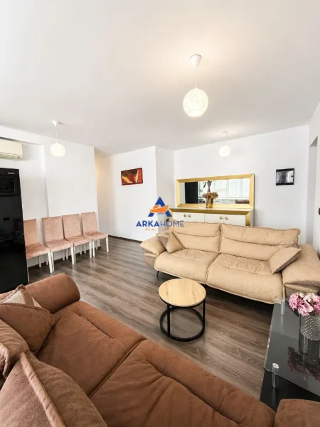 Tirane, shitet apartament 2+1+Ballkon Kati 6, 72 m² 195.000 € 