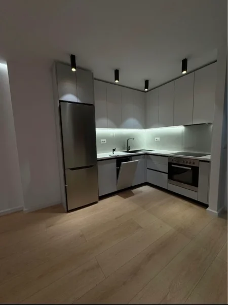 Tirane, shitet apartament 1+1 Kati 2, 55 m² 143.000 € (BRRYLI)