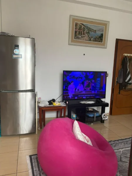 Tirane, jepet me qera apartament 2+1 Kati 2, 80 m² 400 € (ALLIAS)