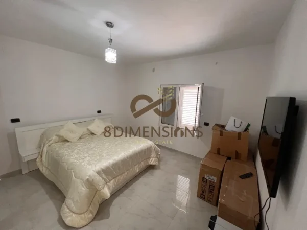 Tirane, jepet me qera Vile 2 Katshe Kati 0, 260 m² 2.000 € (farke)
