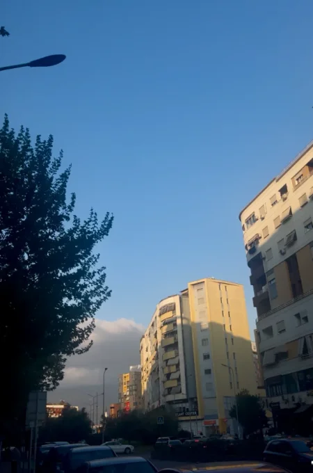 Tirane, shitet 1+1 , 87 m² 135.000 € (Astir)