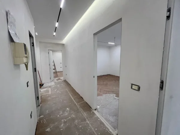 Tirane, shitet apartament 2+1 , 92 m² 320.000 € (Ish Ekspozita)