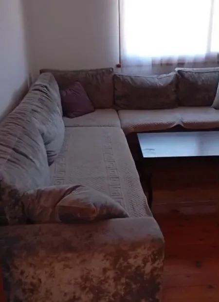 Tirane, jepet me qera apartament 2+1+Ballkon Kati 4, 100 m² 450 € (Kodra e Priftit)