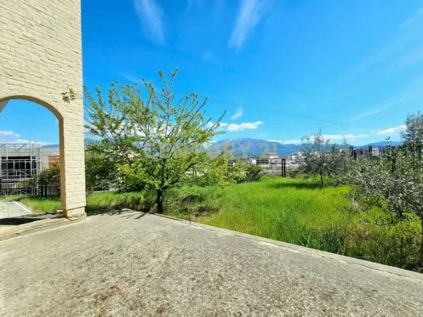 Tirane, shes Vile 3 Katshe Kati 3, 486 m² 650.000 € 