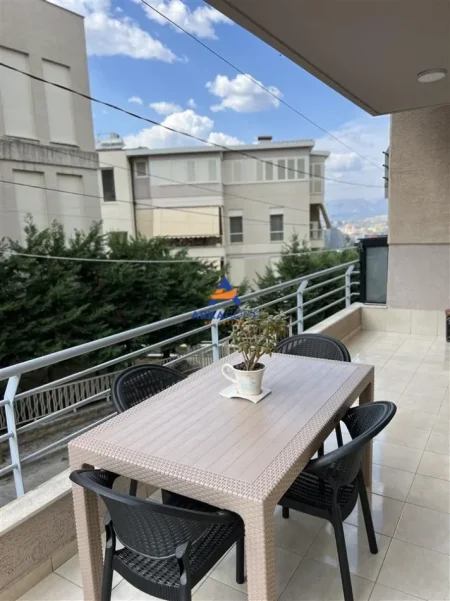 Tirane, apartament 1+1+Ballkon Kati 2, 60 m² 170.000 €