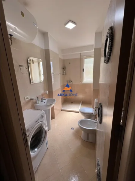 Tirane, apartament 1+1+Ballkon Kati 2, 60 m² 170.000 €