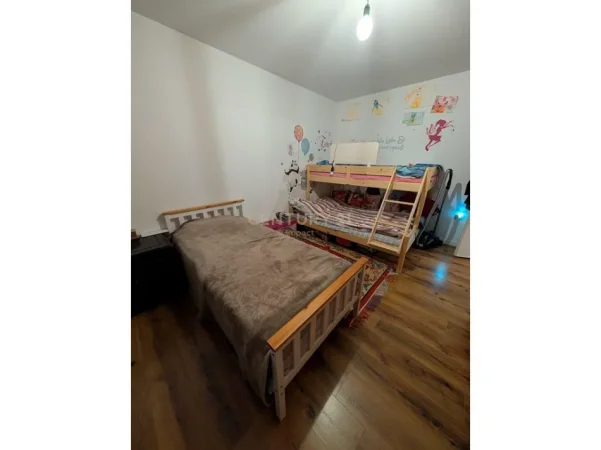 Tirane, shes apartament 2+1+Aneks+Ballkon Kati 3, 75 m² 175.000 € 