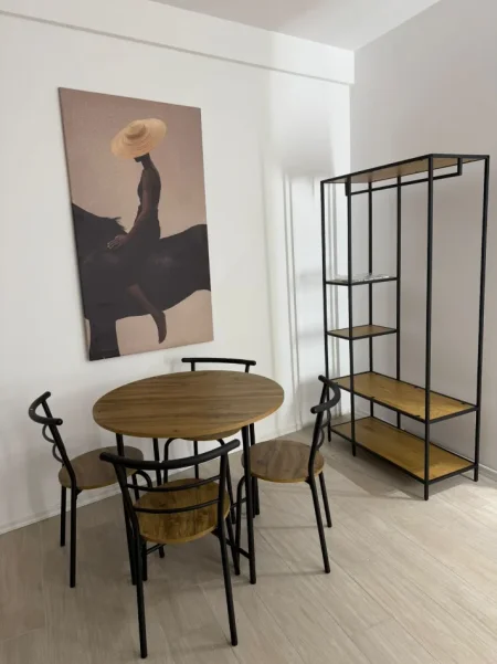 Tirane, jepet me qera garsonier 1+1 Kati 6, 35 m² 400 € 