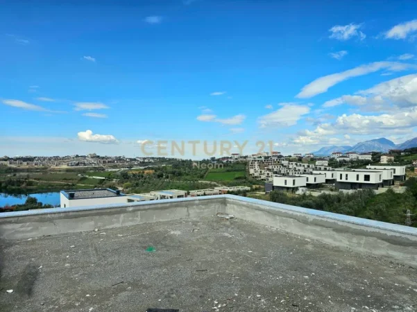 Tirane, shes Vile 3 Katshe Kati 2, 330 m² 650.000 € 